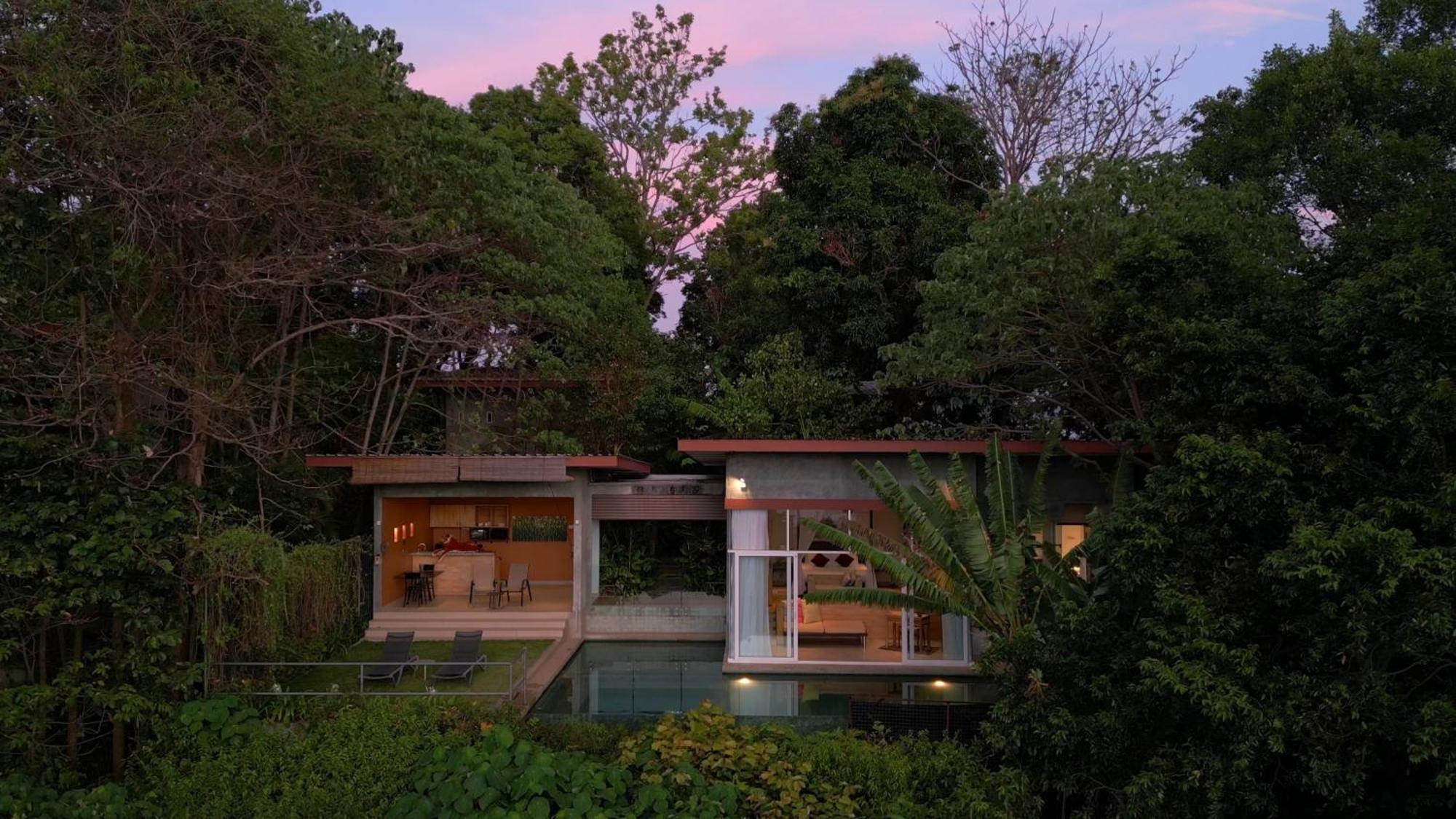อัมบง พูล วิลลา - ไพรเวท พูล Villa ปันไตเจอนัง ภายนอก รูปภาพ