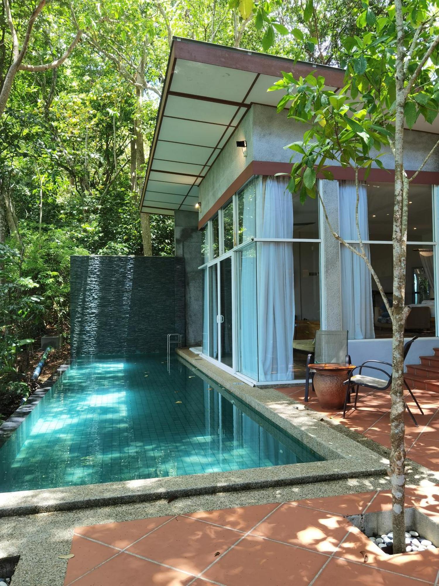 อัมบง พูล วิลลา - ไพรเวท พูล Villa ปันไตเจอนัง ภายนอก รูปภาพ